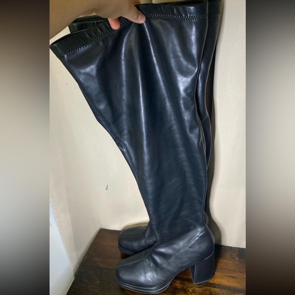 Over the knee boots
